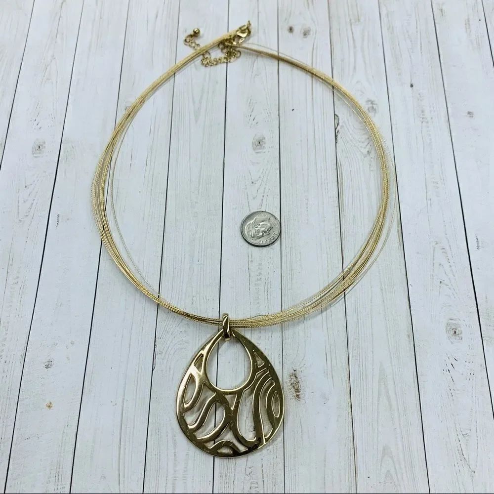 Gold Wire Necklace